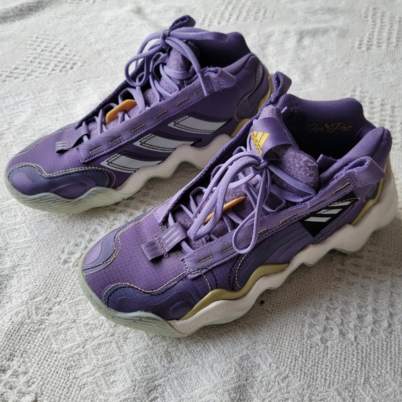 ADIDAS Exhibit B Candace Parker Chunky Basketball Athletic Mid Sneaker Shoe - Picture 1 of 9